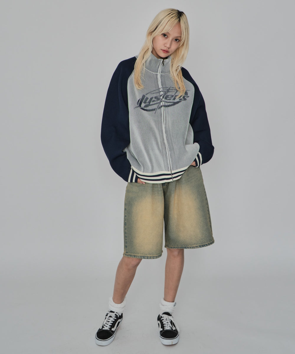 オフホワイト モデル：172cm L着用