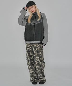 ブラック モデル：172cm M着用