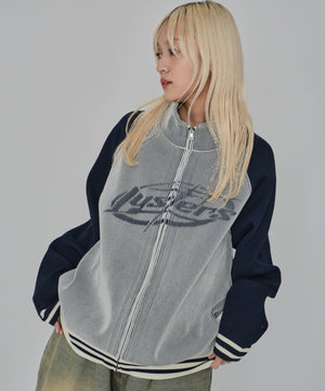 オフホワイト モデル：172cm L着用