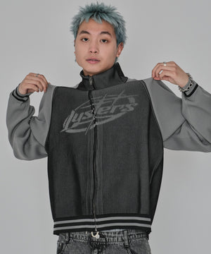 ブラック モデル：178cm L着用