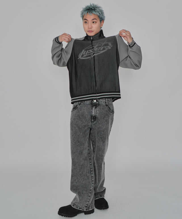 ブラック モデル：178cm L着用