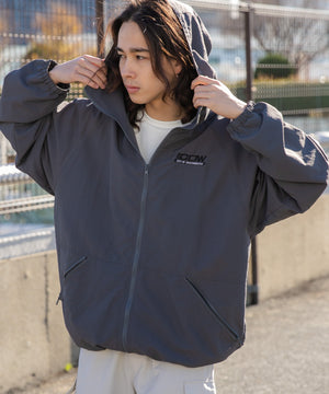 Dグレー モデル：174cm L着用