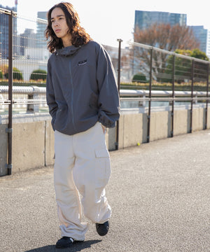 Dグレー モデル：174cm L着用