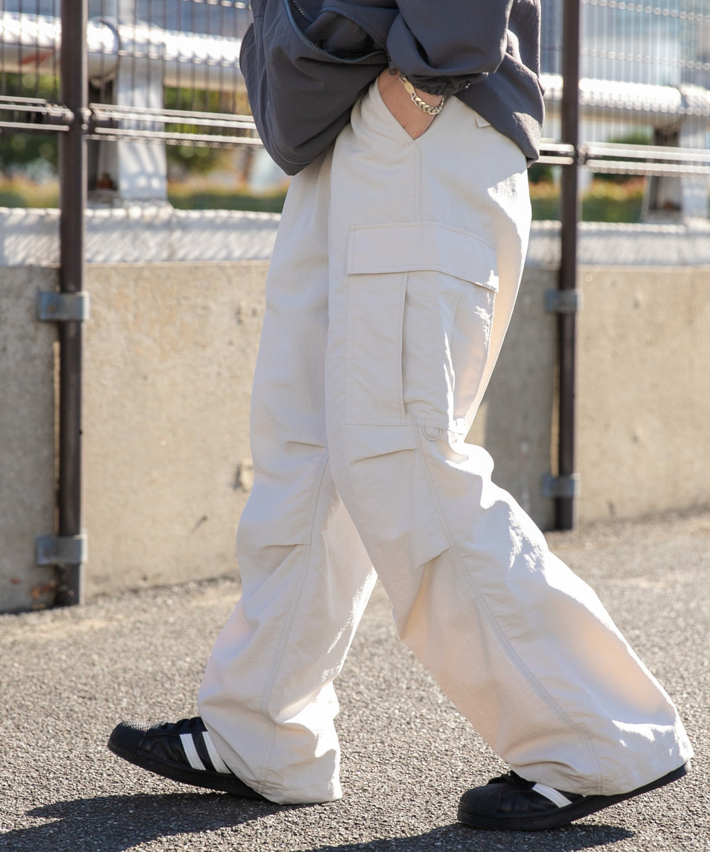 Lグレー モデル：174cm L着用