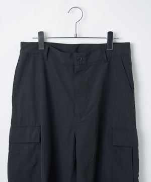 ナイロンカーゴパンツ