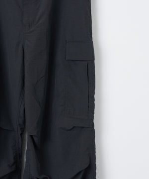 ナイロンカーゴパンツ