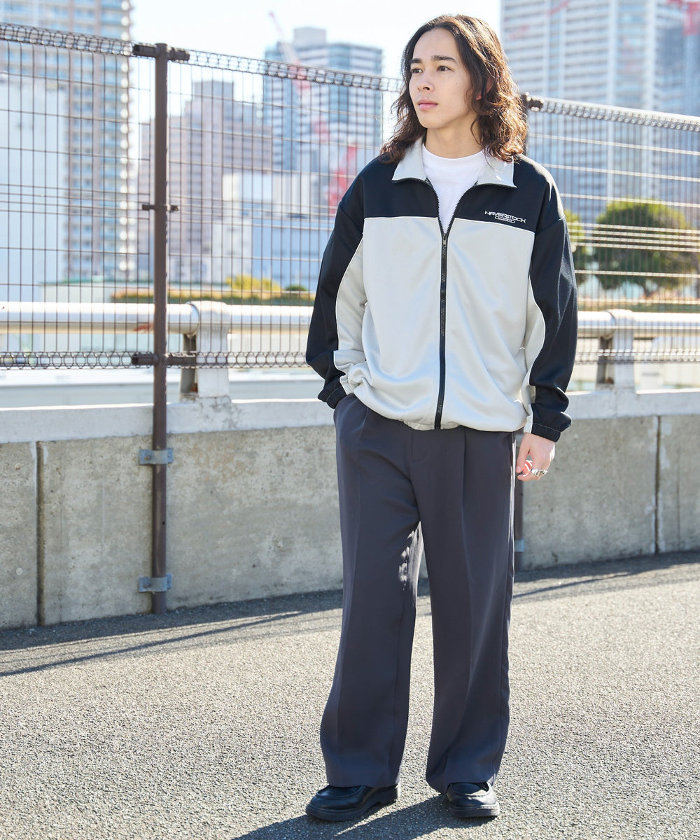 ブラック モデル：174㎝ L着用