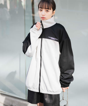 ブラック モデル：160㎝ L着用