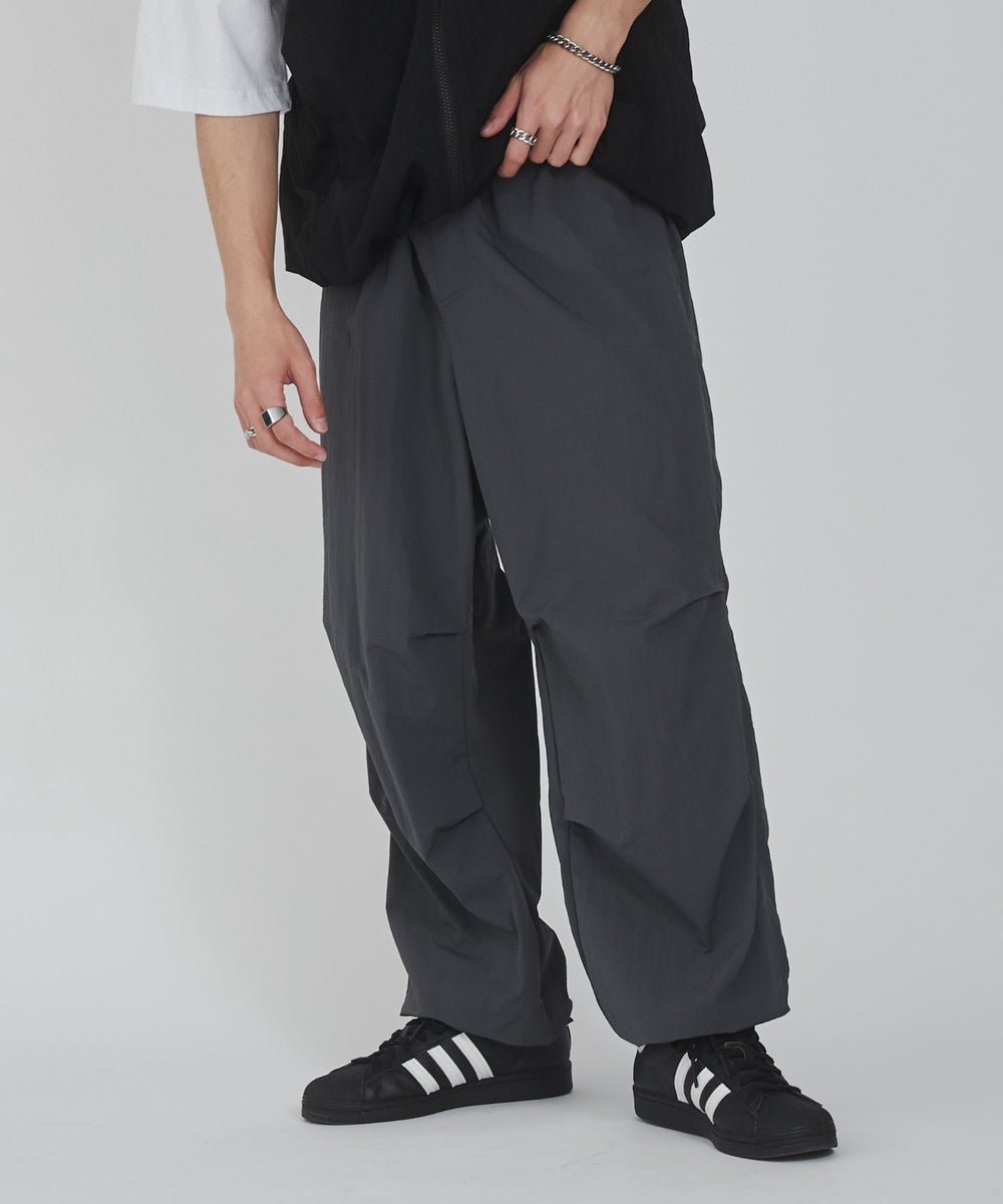 Dグレー モデル：176cm L着用