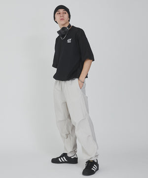 Lグレー モデル：176cm L着用