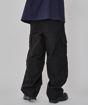 ブラック モデル：178cm L着用