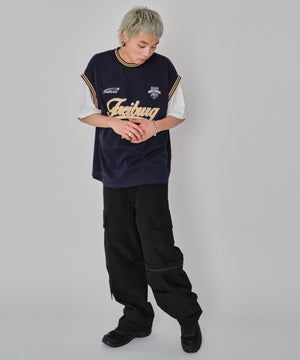 ブラック モデル：178cm L着用