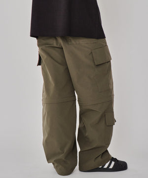 カーキ モデル：178cm L着用