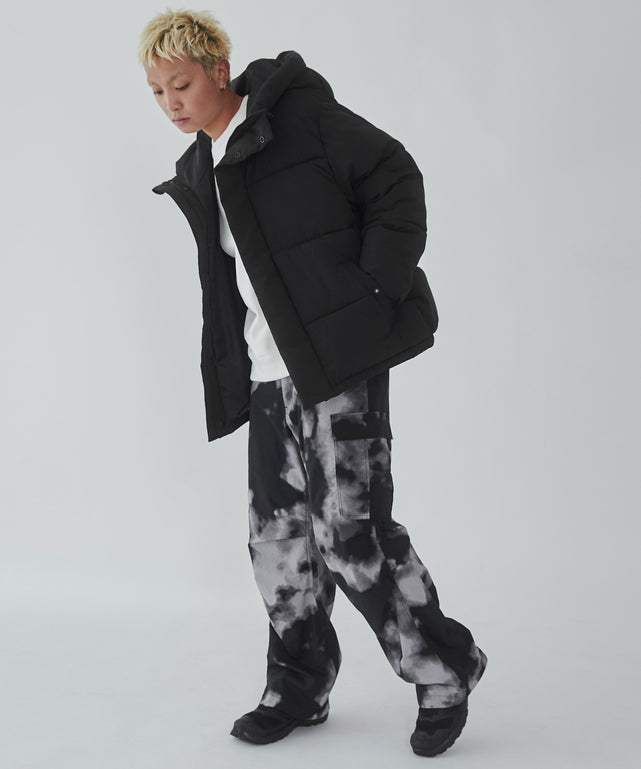 ブラック モデル：178cm L着用