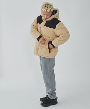 ベージュ モデル：178cm L着用