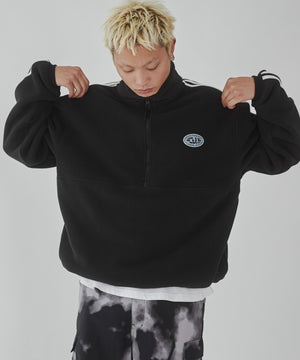 ブラック モデル：178cm L着用