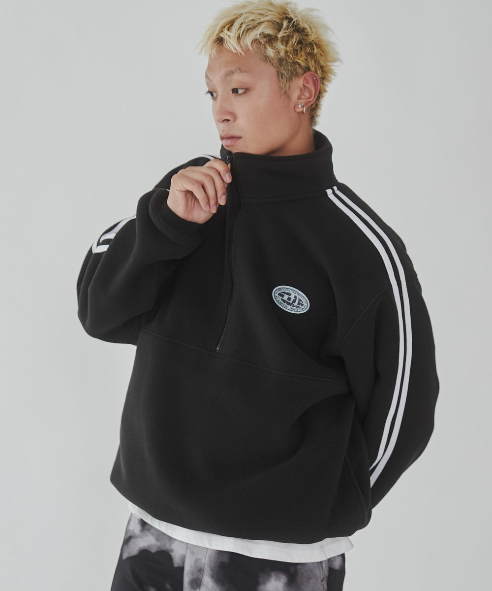 ブラック モデル：178cm L着用