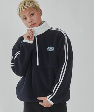 ネイビー モデル：178cm L着用