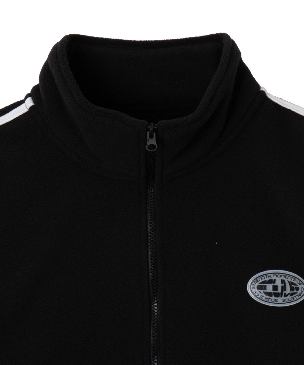 フリース　ワンポイントハーフZIPプルオーバー