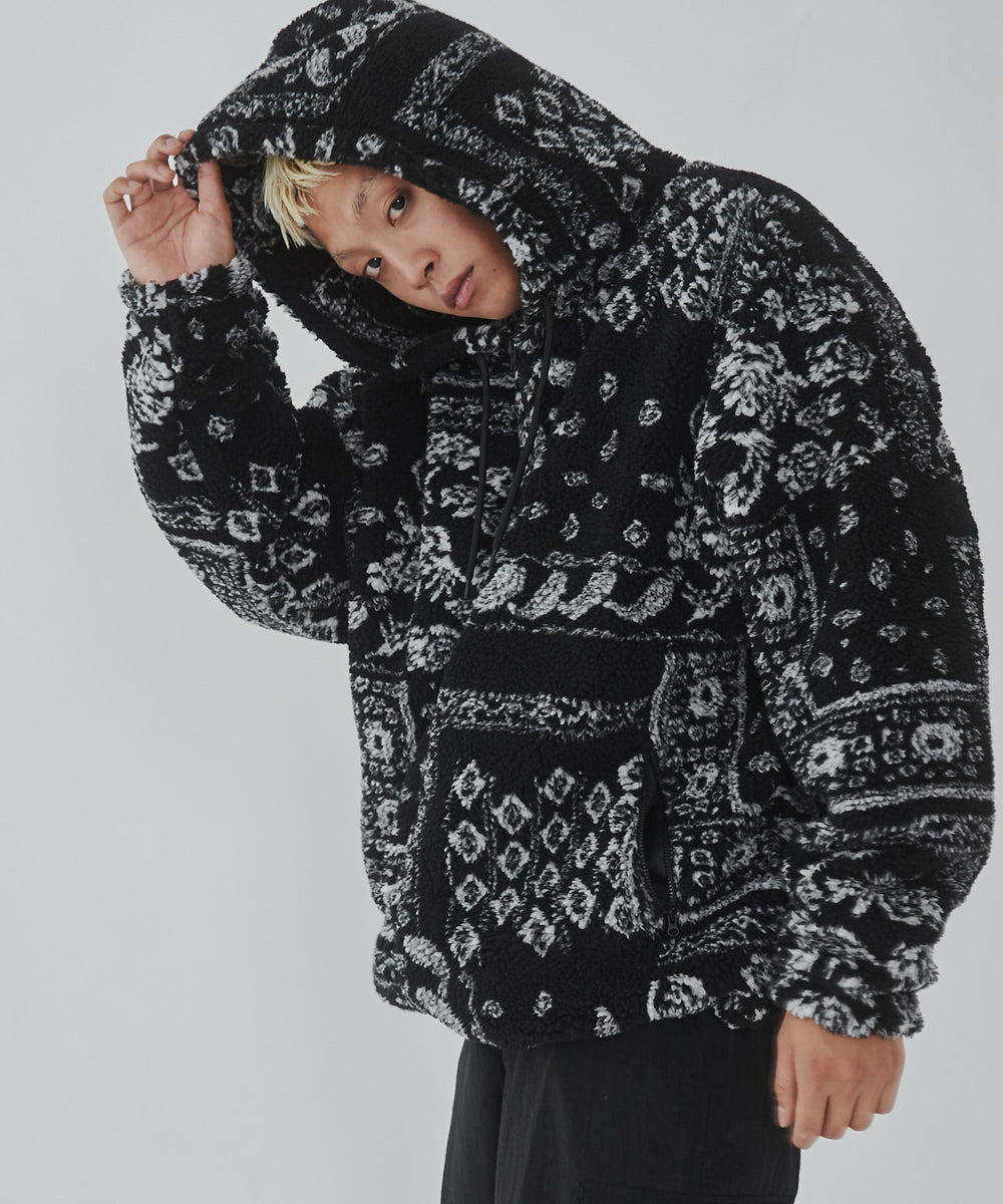 ブラック モデル：178cm L着用