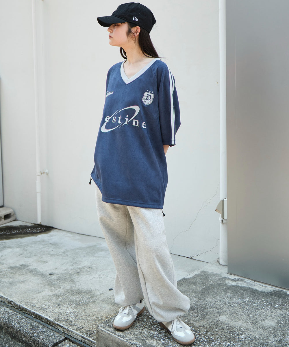 ネイビー　ネイビー　モデル：160㎝　M着用