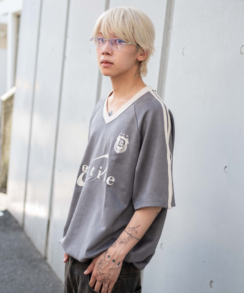 チャコール モデル：175cm L着用