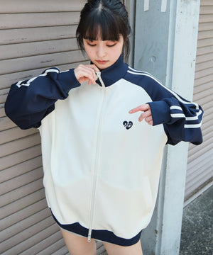 ブルーソノタ　モデル：160㎝　L着用