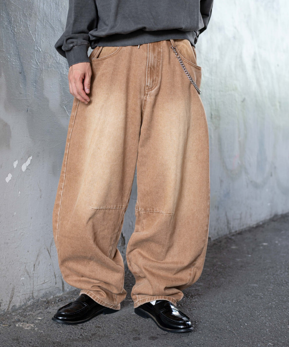 ブラウン モデル：175cm L着用