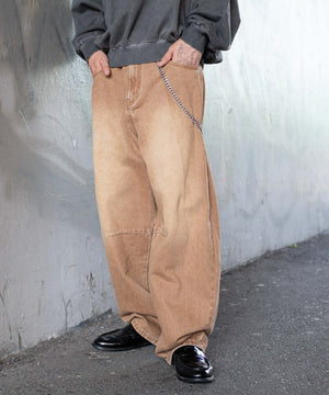 ブラウン モデル：175cm L着用