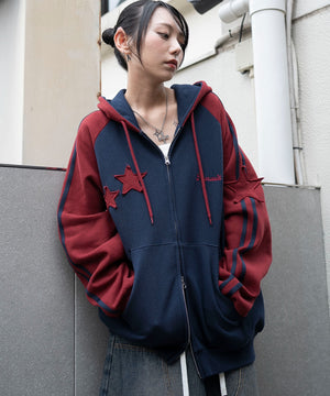 ネイビー　モデル：159cm L着用