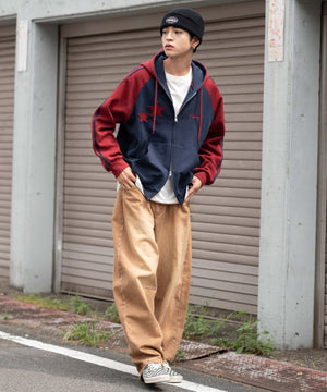 ネイビー　モデル：180㎝　L着用