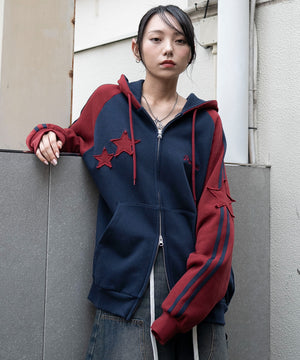 ネイビー　モデル：159cm L着用