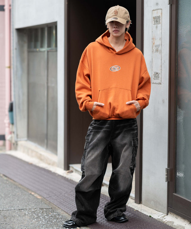 Dオレンジ モデル：175cm L着用