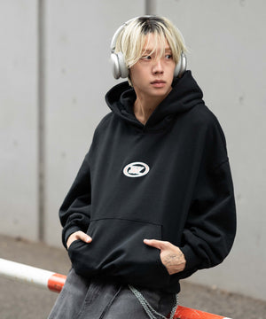 ブラック モデル：175cm L着用