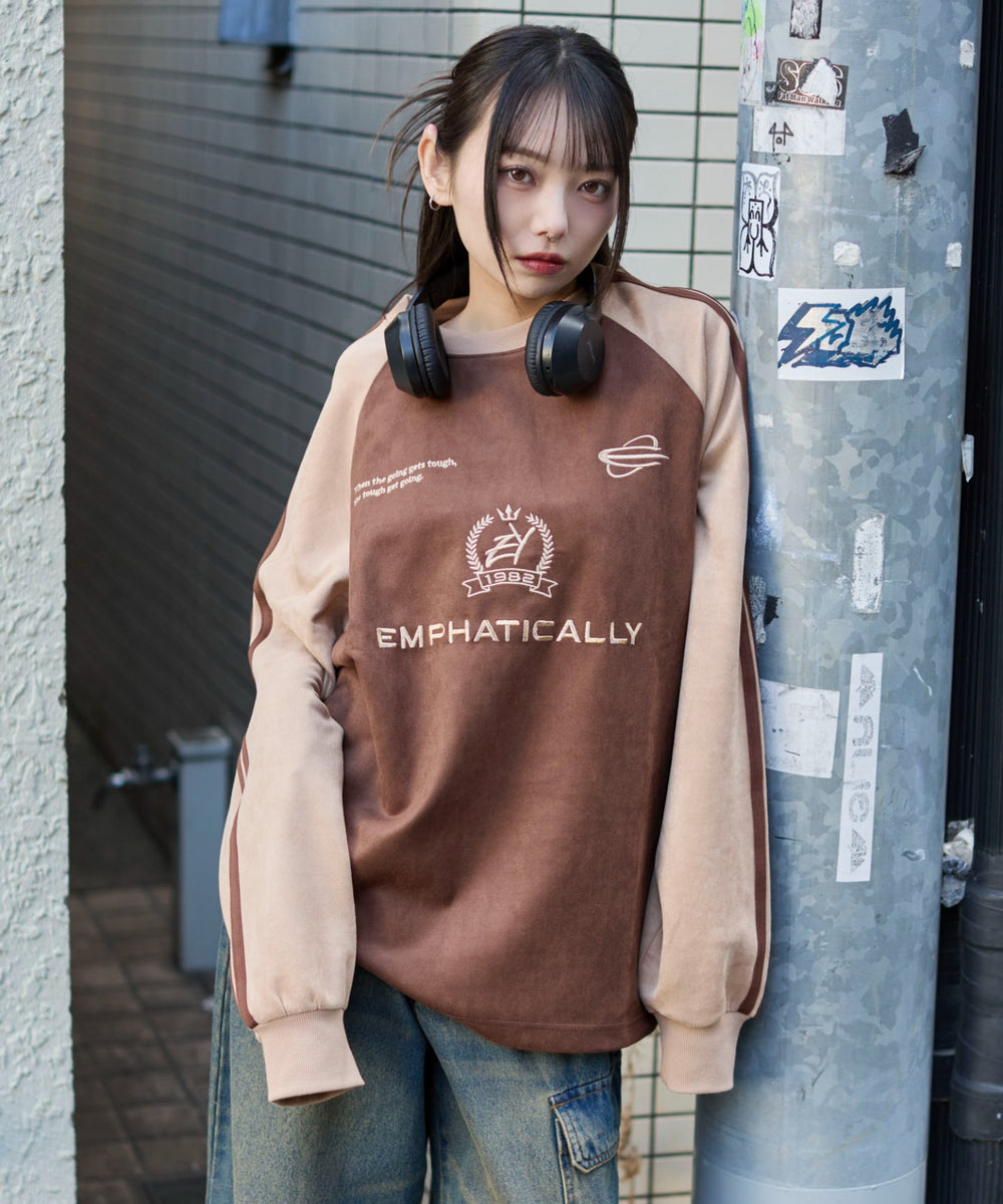 ブラウン　モデル：159cm L着用