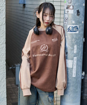 ブラウン　モデル：159cm L着用