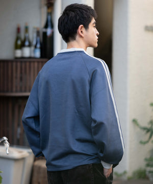 ネイビー モデル：175cm L着用