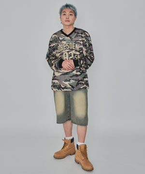 デニム淡加工 モデル：178cm L着用