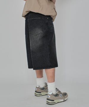 デニムブラック モデル：178cm L着用