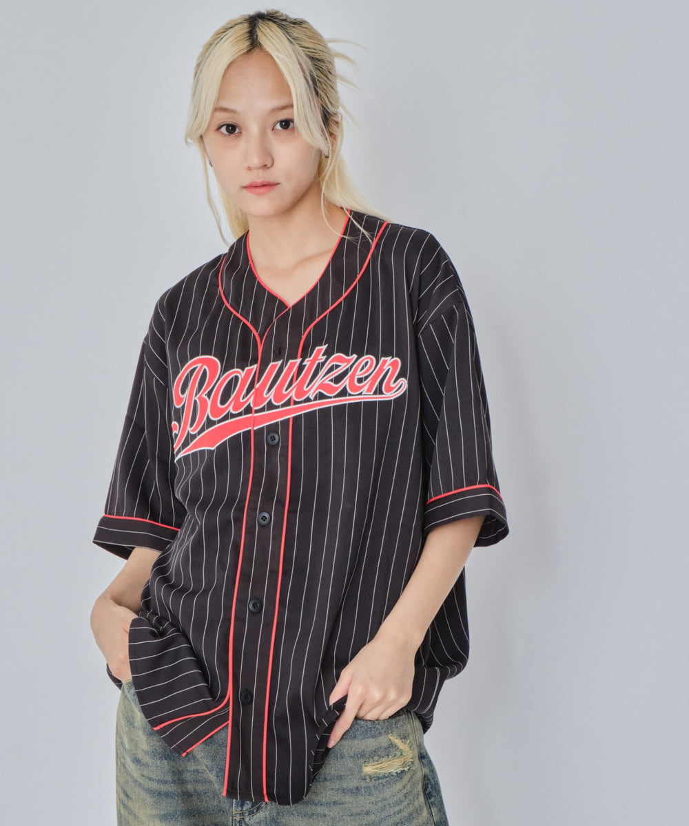 ブラック モデル：172cm M着用