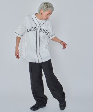 ホワイト モデル：178cm L着用