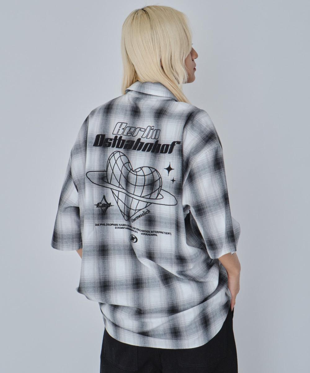 ホワイトチェック モデル：172cm L着用