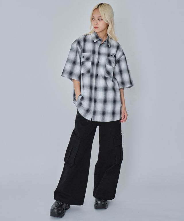 ホワイトチェック モデル：172cm L着用