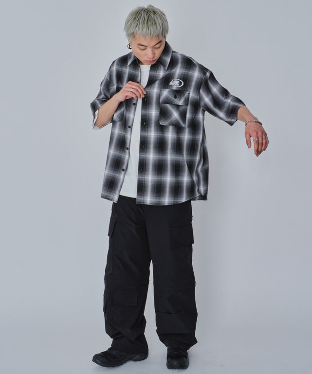 ブラックチェック モデル：178cm L着用