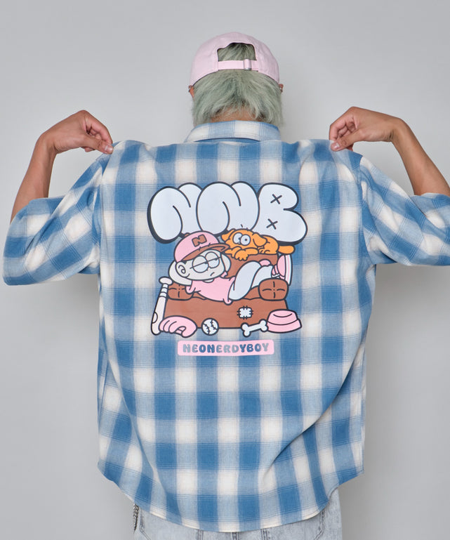 ブルーチェック１ モデル：178cm L着用