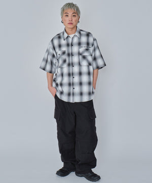 ホワイトチェック モデル：178cm L着用