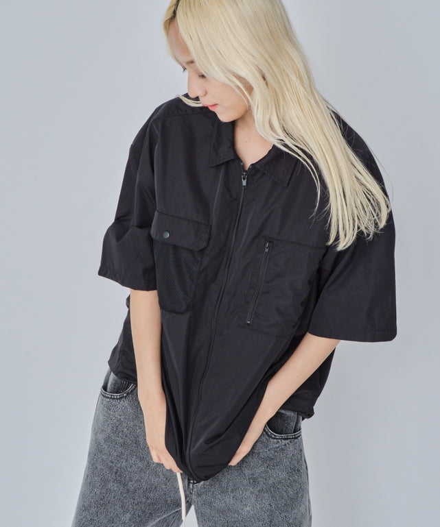 ブラック　モデル:172cm M着用