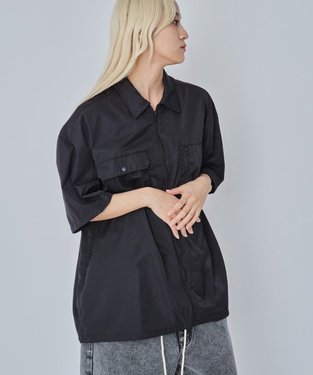 ブラック　モデル:172cm M着用