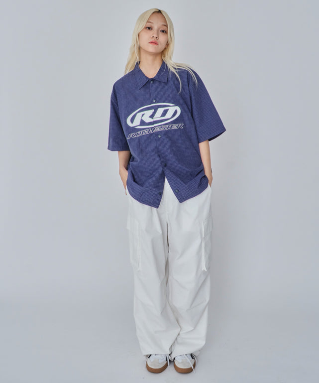 ネイビー　モデル:172cm M着用