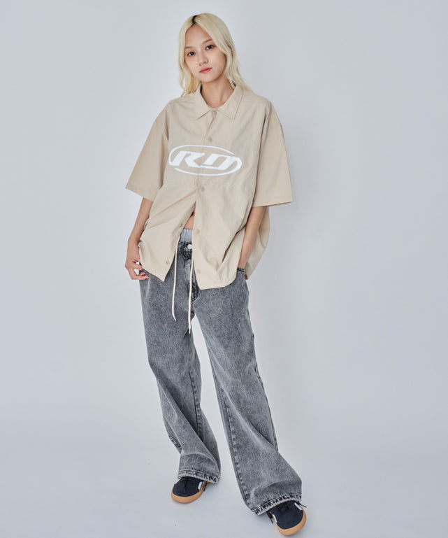 ベージュ　モデル:172cm M着用